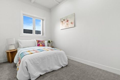 Photo of property in 76 Manuroa Road, Takanini, 2112