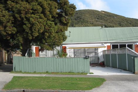 Photo of property in 154a Rata Street, Naenae, Lower Hutt, 5011