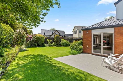 Photo of property in 8 Swanleigh Place, Ilam, Christchurch, 8041