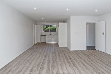 Photo of property in 86 Avonhead Road, Avonhead, Christchurch, 8042