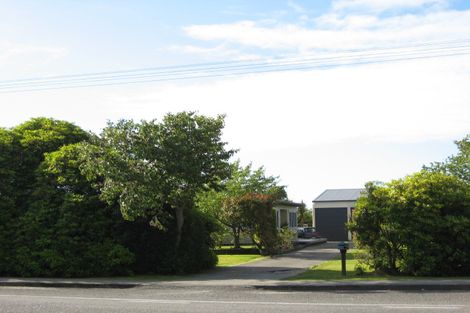 Photo of property in 51 Brougham Street, Westport, 7825