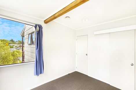 Photo of property in 23 Flaunty Place, West Harbour, Auckland, 0618