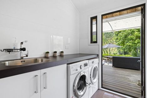 Photo of property in 194 Skyhigh Road, Hunua, Papakura, 2583