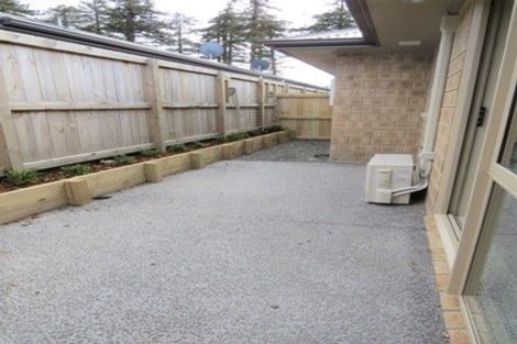 Photo of property in 114u7 Old Farm Road, Hamilton East, Hamilton, 3216