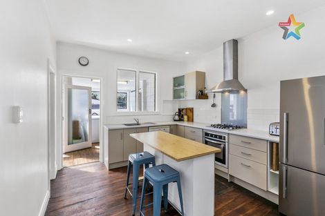 Photo of property in 94 Randwick Road, Moera, Lower Hutt, 5010