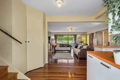 Photo of property in 5 Bank Street, Hillcrest, Auckland, 0627