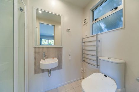 Photo of property in 7a Shortland Street, Khandallah, Wellington, 6035