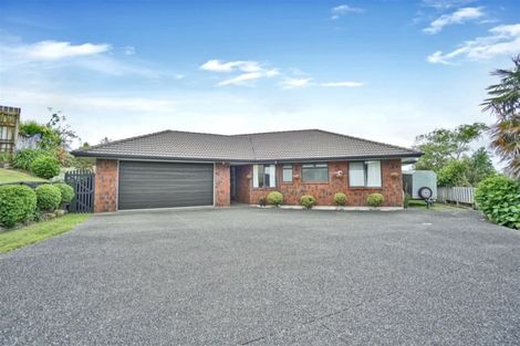 Photo of property in 43 Norm Freeman Drive, Te Puke, 3119