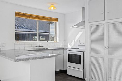 Photo of property in 37 Queenspark Drive, Parklands, Christchurch, 8083