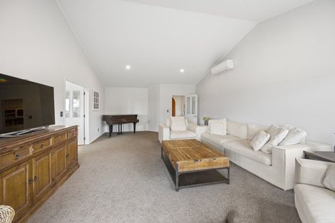 Photo of property in 25 Unahi Lane, Haumoana, 4180