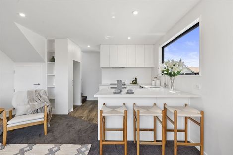 Photo of property in 86a Olliviers Road, Phillipstown, Christchurch, 8011