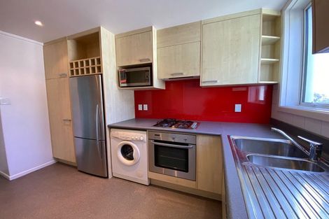Photo of property in 2u4 Brooklyn Terrace, Brooklyn, Wellington, 6021