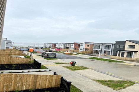 Photo of property in 16 Coast Garden Drive, Hobsonville, Auckland, 0616