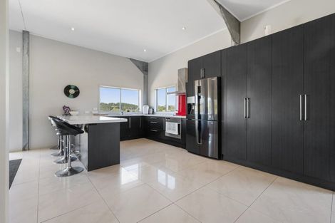 Photo of property in 141 Wades Road, Whitford, Howick, 2571