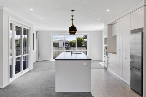 Photo of property in 11 Brookes Street, Inglewood, 4330