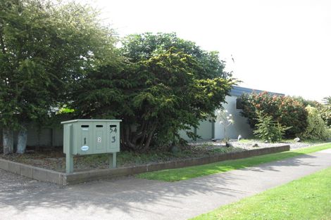Photo of property in 2 Fitzherbert Avenue, Tawhero, Wanganui, 4501