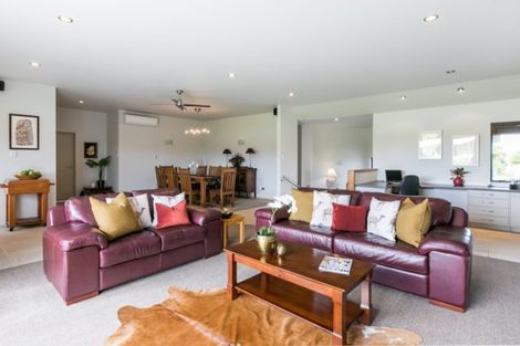 Photo of property in 87 Ferry Road, Clive, 4102