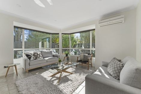 Photo of property in 9a Larch Place, Casebrook, Christchurch, 8051