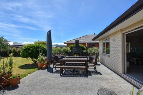 Photo of property in 50 Armstrong Avenue, Carterton, 5713