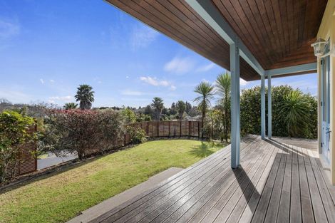 Photo of property in 2 Chestnut Way, Bellevue, Tauranga, 3110
