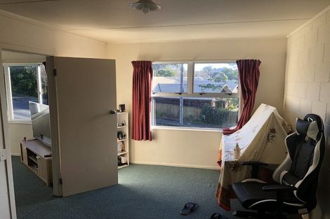 Photo of property in 57 Carrington Street, Lower Vogeltown, New Plymouth, 4310