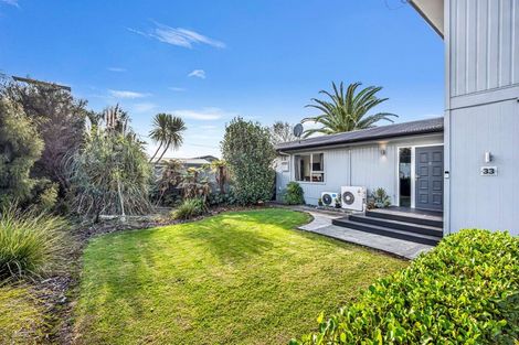 Photo of property in 37 Pitt Street, Clive, 4102