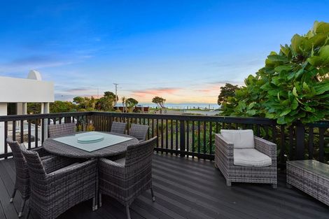 Photo of property in 93 Marine Parade, Paraparaumu Beach, Paraparaumu, 5032