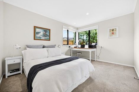 Photo of property in 27 Parlane Drive, Huapai, Kumeu, 0810