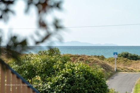 Photo of property in 1016b Papamoa Beach Road, Papamoa Beach, Papamoa, 3118