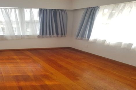 Photo of property in 1/285 Pakuranga Road, Pakuranga Heights, Auckland, 2010