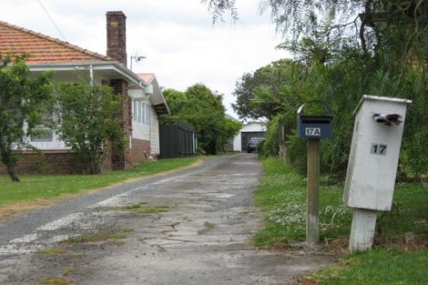 Photo of property in 17 Boyd Avenue, Mangere Bridge, Auckland, 2022
