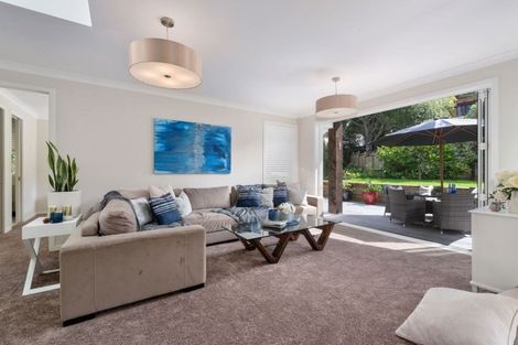 Photo of property in 59a Lonely Road, Fairview Heights, Auckland, 0632