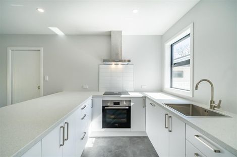 Photo of property in 4a Pohutukawa Street, Woburn, Lower Hutt, 5010