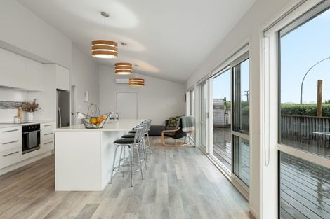 Photo of property in 2/21 Sardinia Rise, Bethlehem, Tauranga, 3110