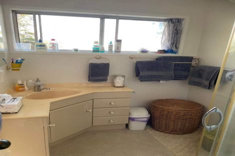 Photo of property in 2/25 Mccrystal Avenue, Bucklands Beach, Auckland, 2012
