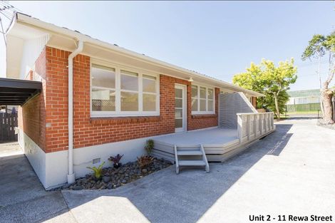 Photo of property in 11 Rewa Street, New Lynn, Auckland, 0600