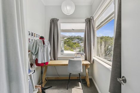 Photo of property in 199u1 Newlands Road, Newlands, Wellington, 6037