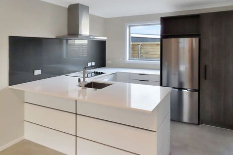 Photo of property in 13 John Reynolds Square, Hutt Central, Lower Hutt, 5010