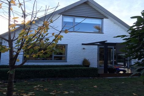 Photo of property in 52 Crofton Road, Harewood, Christchurch, 8051