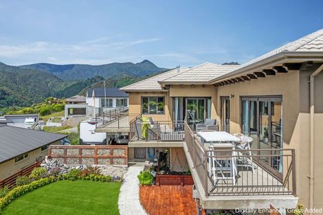 Photo of property in 24 Harbour View Heights, Picton, 7220
