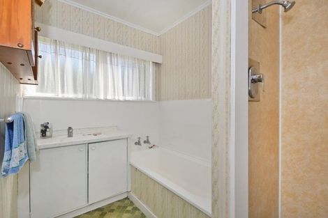 Photo of property in 36 Mcmillan Avenue, Te Kamo, Whangarei, 0112