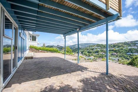 Photo of property in 45 Turville Crescent, Newlands, Wellington, 6037