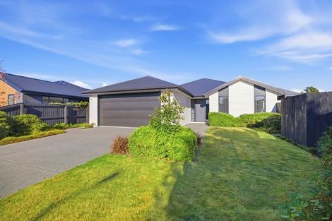 Photo of property in 9 Guyon Street, Marshland, Christchurch, 8083