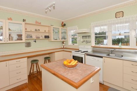 Photo of property in 11 Grand View Road, Te Kamo, Whangarei, 0112