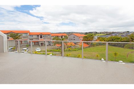 Photo of property in 340 Gulf Harbour Drive, Gulf Harbour, Whangaparaoa, 0930