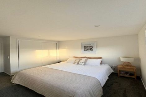 Photo of property in 7/24 Yeovil Road, Te Atatu Peninsula, Auckland, 0610