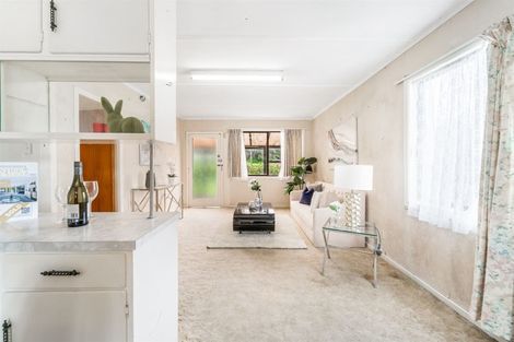 Photo of property in 15 Matai Road, Stanmore Bay, Whangaparaoa, 0932