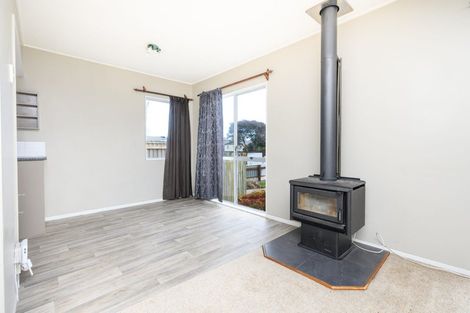 Photo of property in 40 Geraldine Crescent, Cloverlea, Palmerston North, 4412