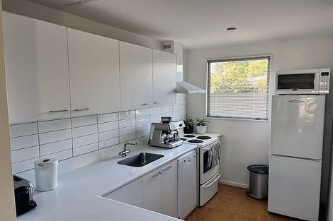 Photo of property in 2/39 Derby Street, St Albans, Christchurch, 8014