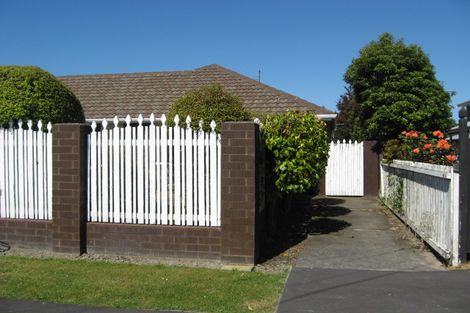 Photo of property in 46 Golf Links Road, Shirley, Christchurch, 8061